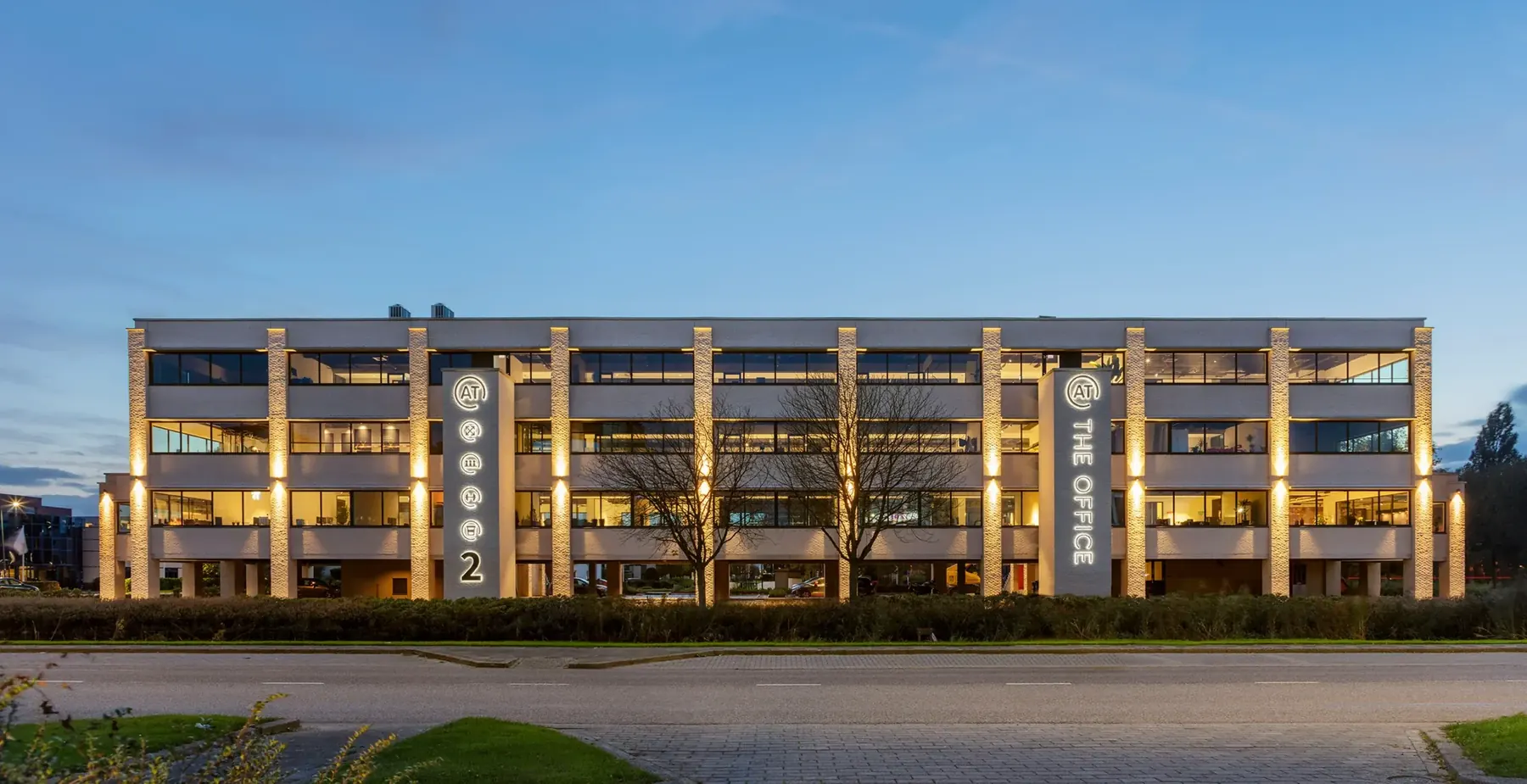 Het pand aan de Pelmolenlaan in Woerden waar Yellowtang zit